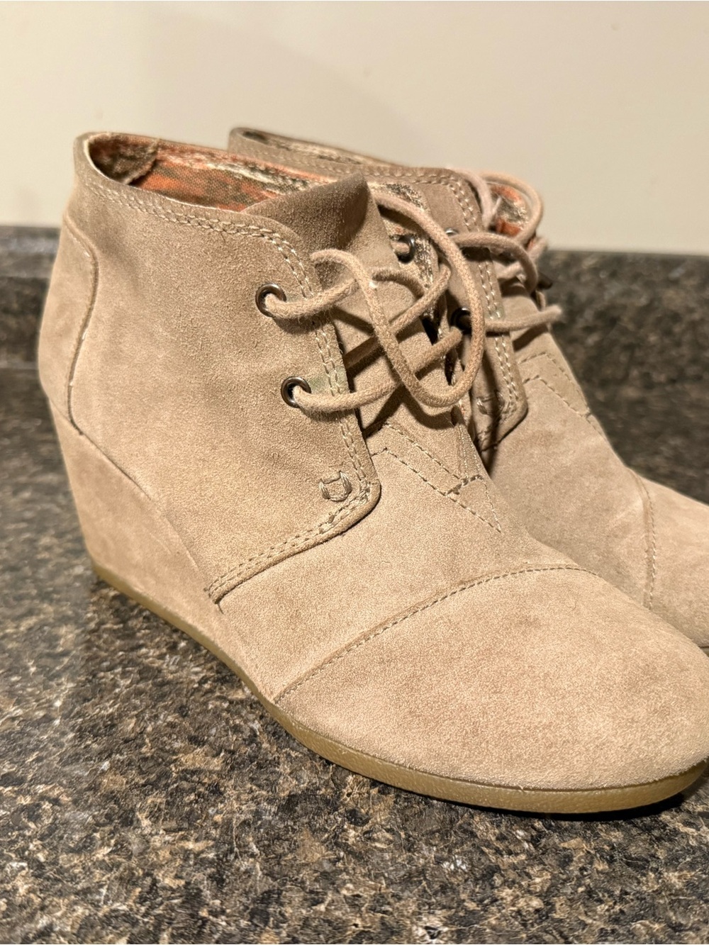 Women's Tom’s Lace-Up Wedge Ankle Boot in Taupe Suede